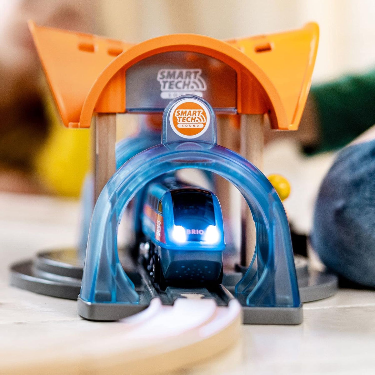 BRIO 33973 Smart Tech Sound Action Tunnel Station | Wooden Toy Train Set for Kids Age 3 and Up