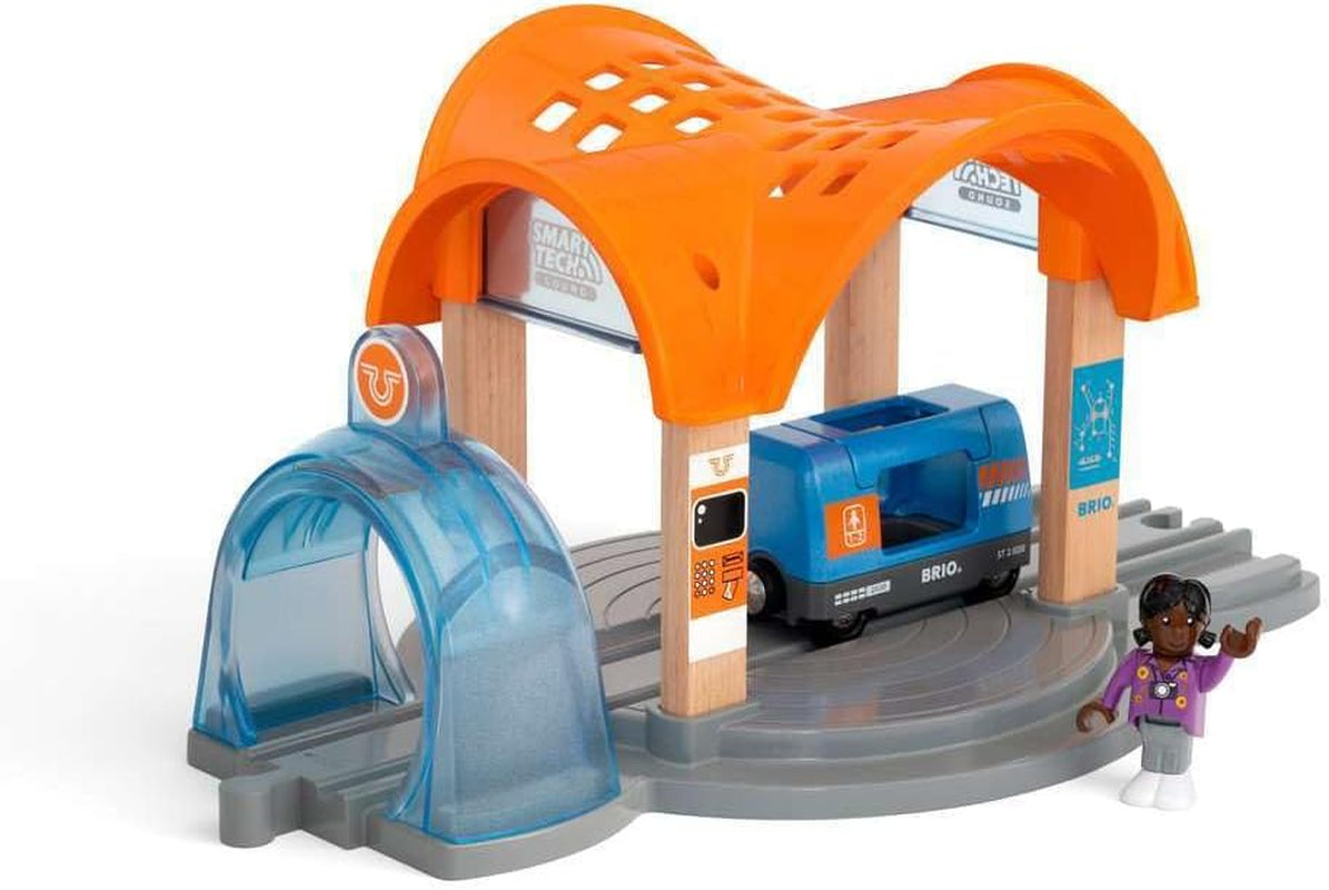 BRIO 33973 Smart Tech Sound Action Tunnel Station | Wooden Toy Train Set for Kids Age 3 and Up
